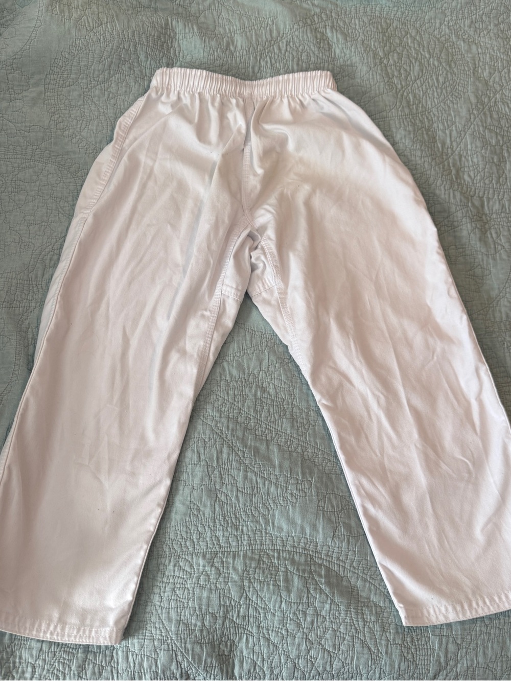 Fuji Kids Jiu-Jitsu Gi White Matching Set with White Belt - Picture 10 of 11